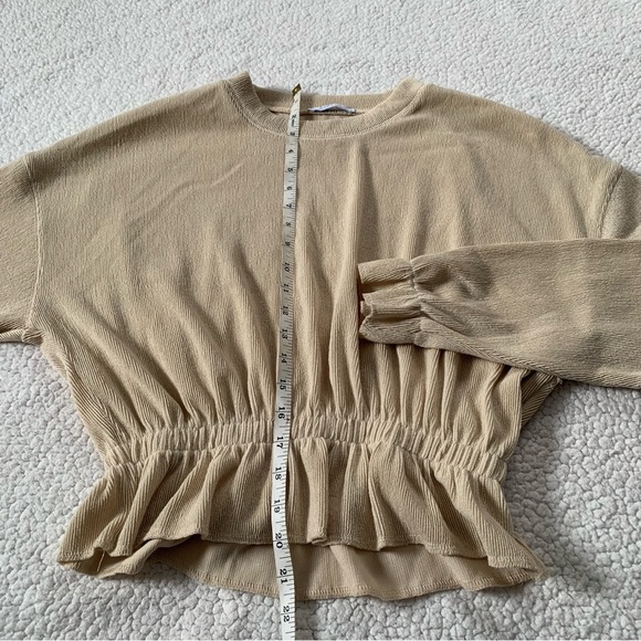 Zara Ribbed Peplum Long Sleeved Top - Picture 7 of 9